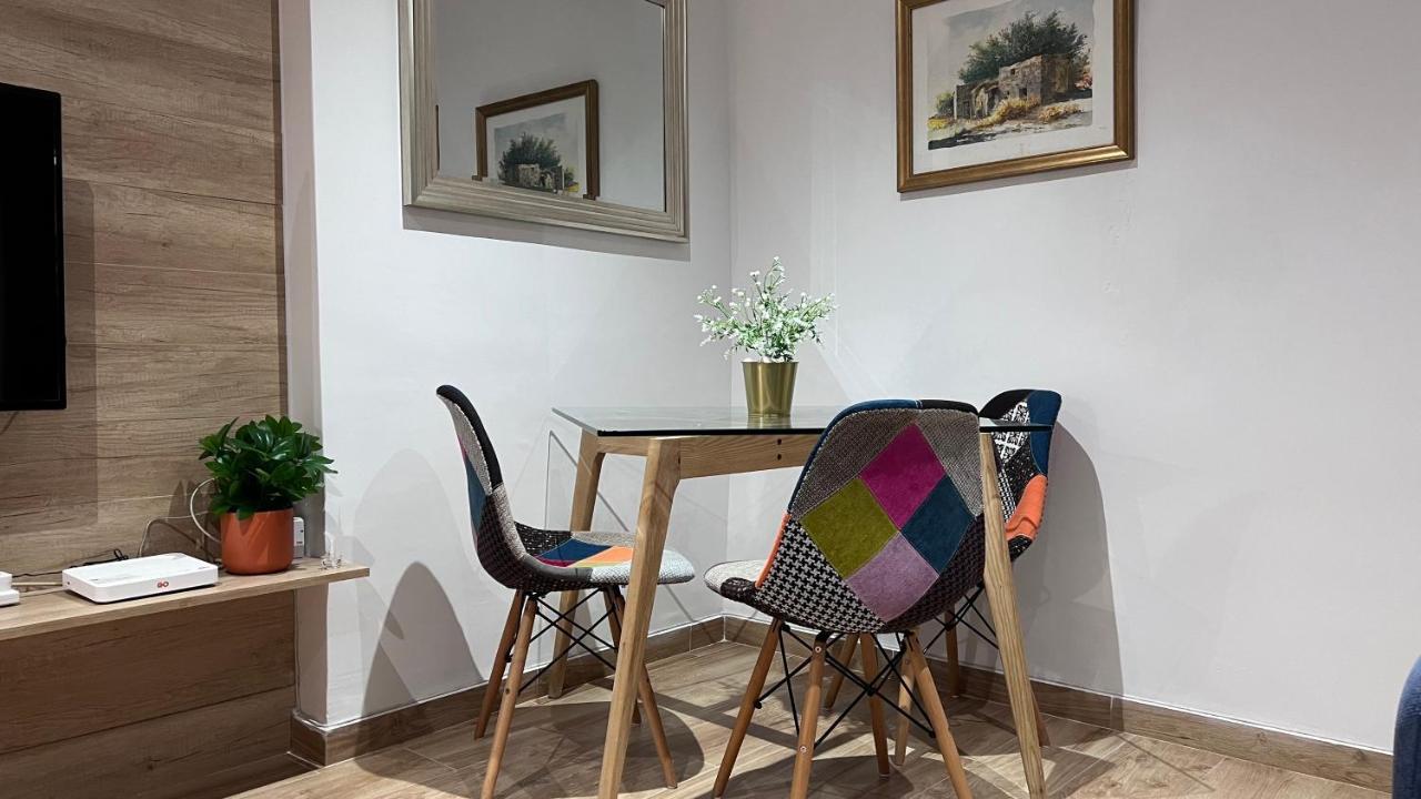 Flat In Валета Екстериор снимка